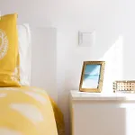 Serene 2-bedroom Flat With Garden View In Benfica Appartamento