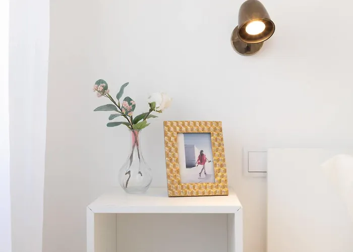 Serene 2-bedroom Flat With Garden View In Benfica Appartement *