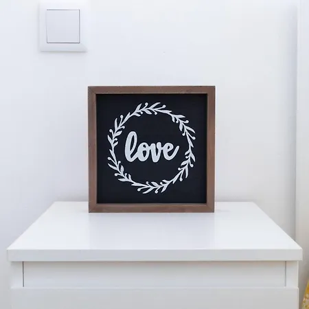 Serene 2-bedroom Flat With Garden View In Benfica Appartement *