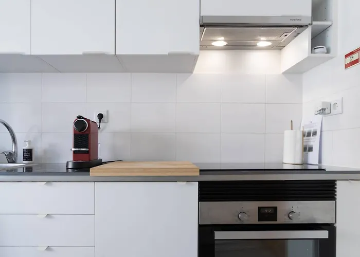 Lejlighed Serene 2-bedroom Flat With Garden View In Benfica
